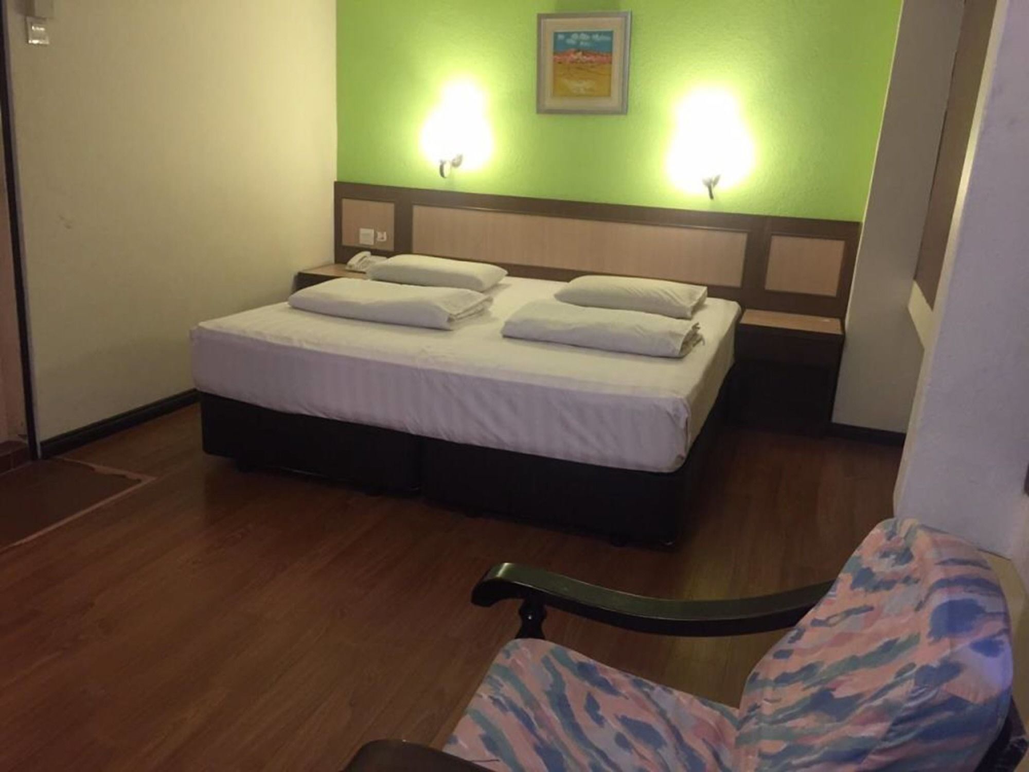 The Inn Hotel Kuala Terengganu Esterno foto